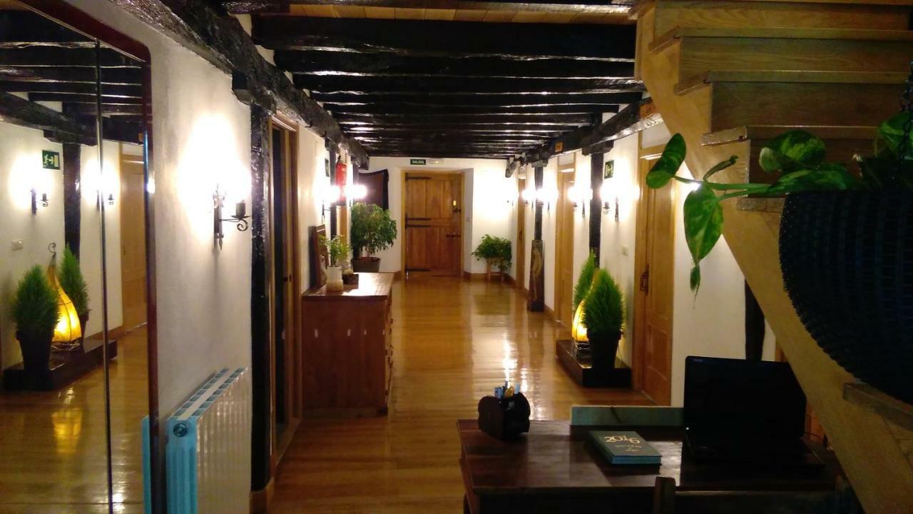 Albergue Mandoia Aterpetxea Arantzazu Exterior photo